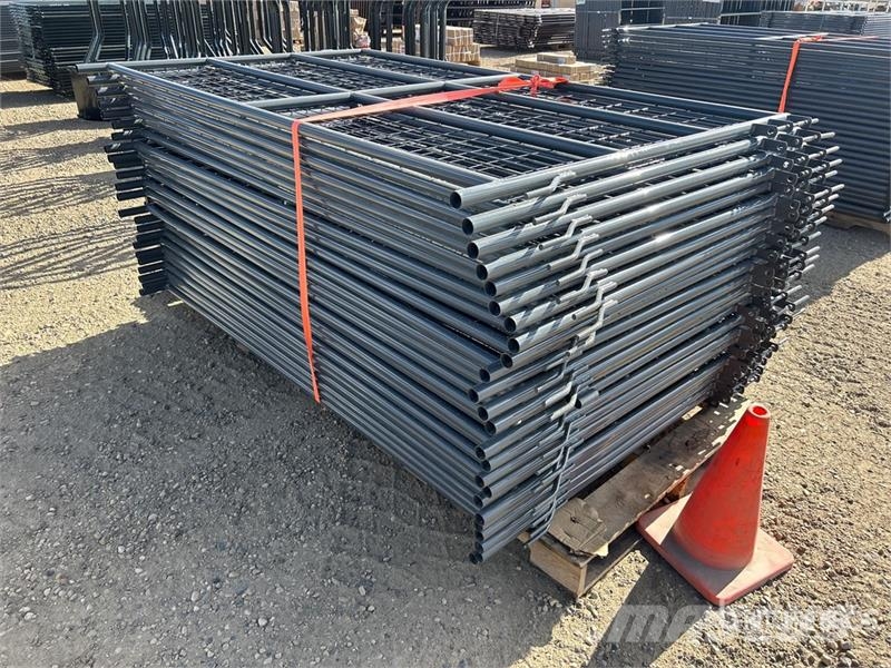 Quantity of (24) BYT MSPP07 7 ft Mesh Livestock P Оборудование для животноводческих ферм