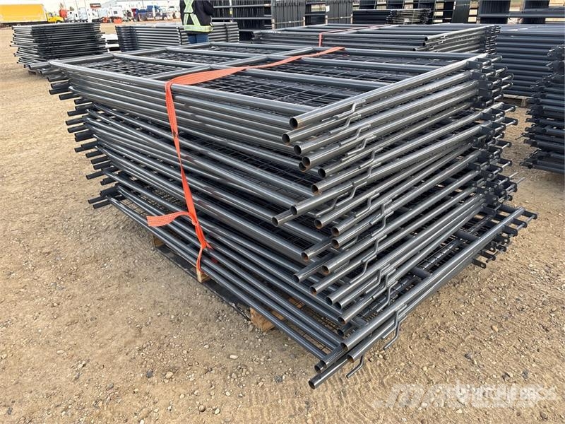 Quantity of (24) BYT MSPP07 7 ft Mesh Sheep Lives Інше тваринницьке обладнання