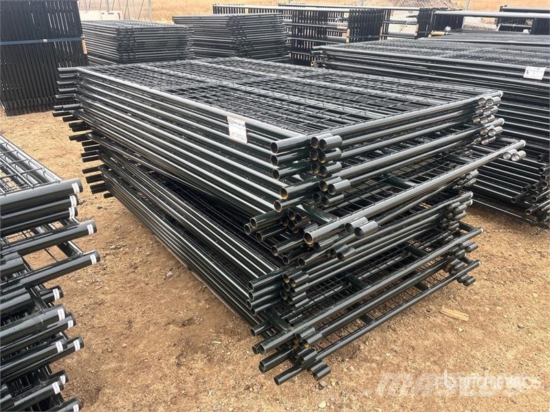 Quantity of (24) BYT MSPP07 7 Ft x 4 Ft Mesh Shee Ostale mašine i oprema za stoku