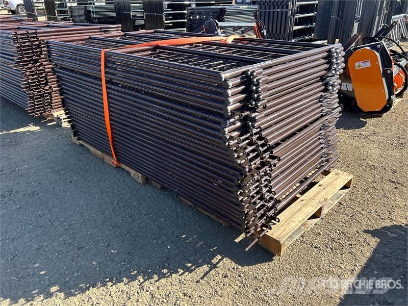  Quantity of (24)  BYT MSPP07 7 ft Mesh Livestock P Інше тваринницьке обладнання