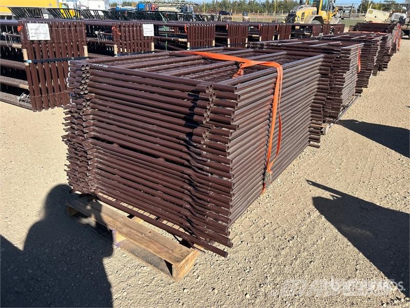  Quantity of (24)  BYT MSPP07 7 ft Mesh Livestock P Інше тваринницьке обладнання