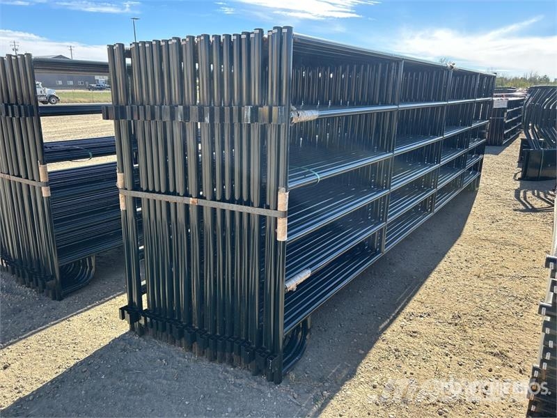 Quantity of (24) BYT PNL180 5 ft 6 in x 18 ft Liv Other livestock machinery and accessories