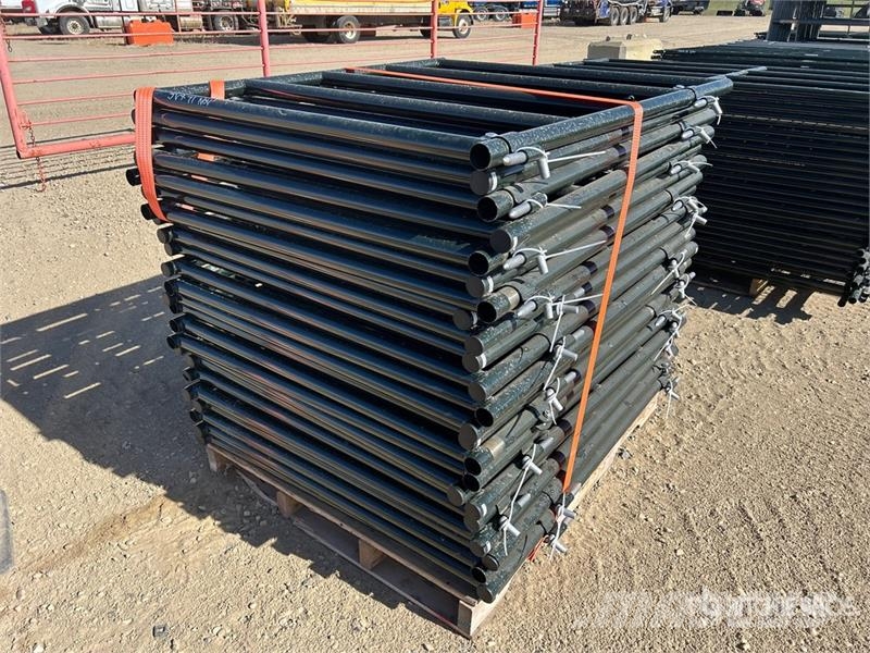 Quantity of (24) BYT RG04 44 in x 48 in Steel Liv Other livestock machinery and accessories