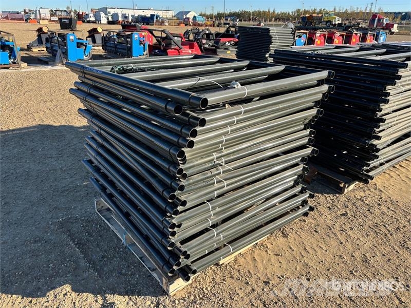 Quantity of (24) BYT RG04 4 ft Ranch Livestock Ga Оборудование для животноводческих ферм