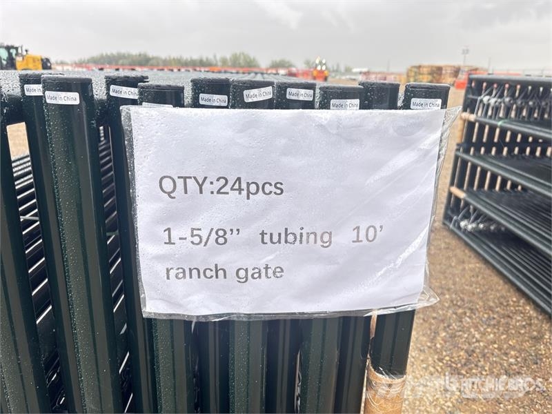 Quantity of (24) BYT RG10 10 ft x 4 ft Ranch Live Muu farmitehnika ja tarvikud
