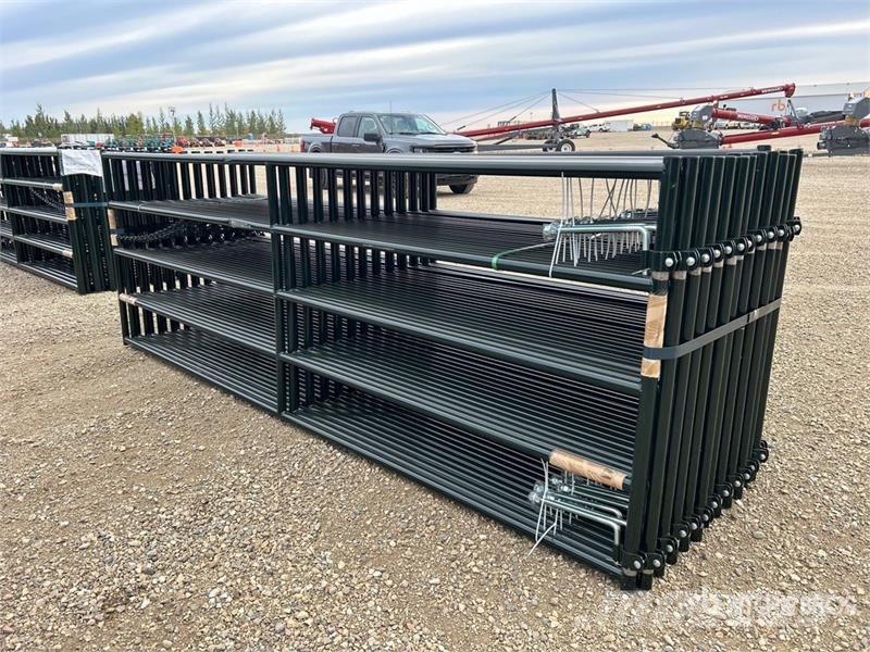 Quantity of (24) BYT RG12 12 ft Livestock Gate (U Muu farmitehnika ja tarvikud