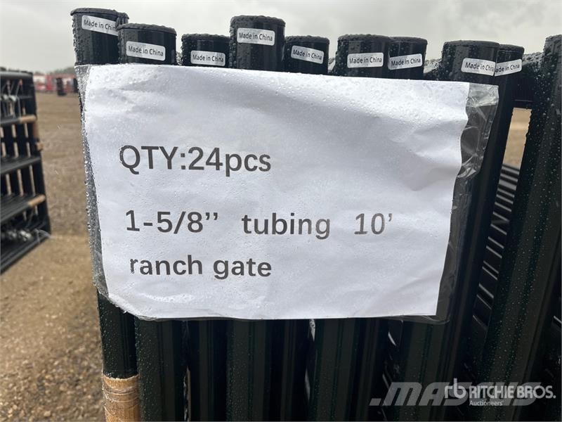Quantity of (24) BYT RG10 10 ft x 4 ft Ranch Live Muu farmitehnika ja tarvikud