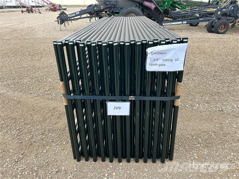 Quantity of (24) BYT RG12 12 ft Livestock Gate (U Muu farmitehnika ja tarvikud