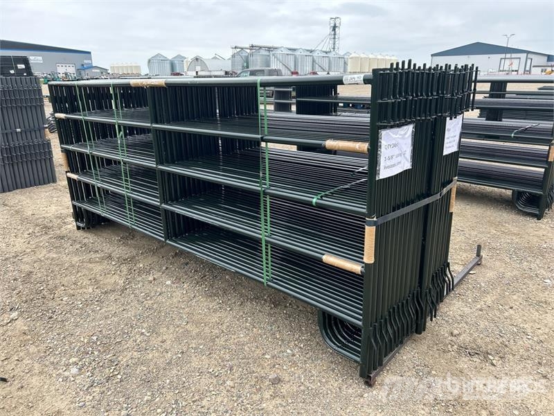 Quantity of (24) BYT RP120 12 ft Ranch Livestock Autres matériels d'élevage