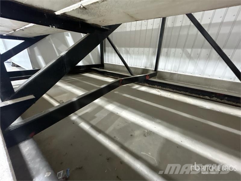 Quantity of 24 x 10 ft Seating Bleacher Drugi deli