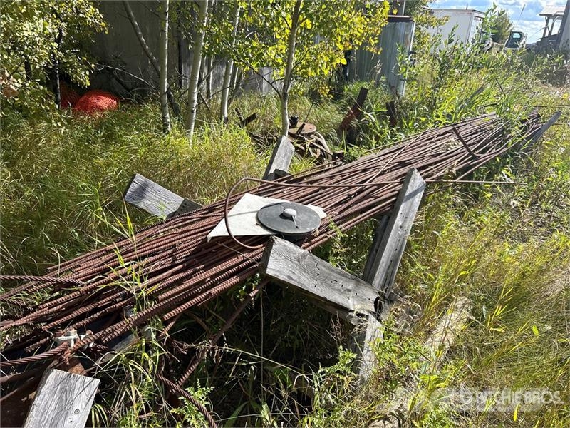 Quantity of (25) 20 ft x 5/8 in Rebar Schaber