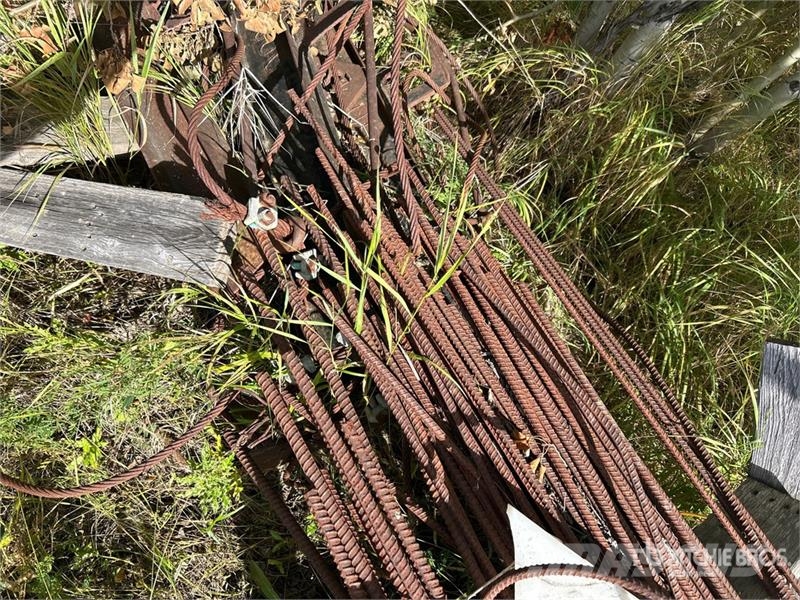 Quantity of (25) 20 ft x 5/8 in Rebar Schaber