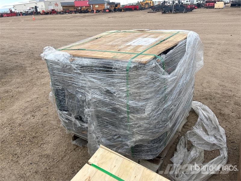  Quantity of (25)  BYT BW04 1320 Ft 4 Barbs Barbed  معدات البناء - غير ذلك