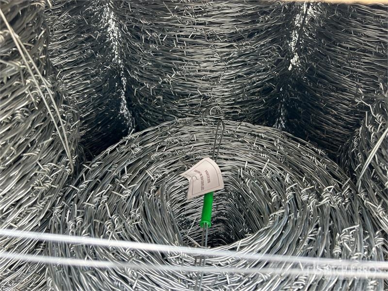  Quantity of (25)  BYT BW04 1320 Ft 4 Barbs Barbed  معدات البناء - غير ذلك