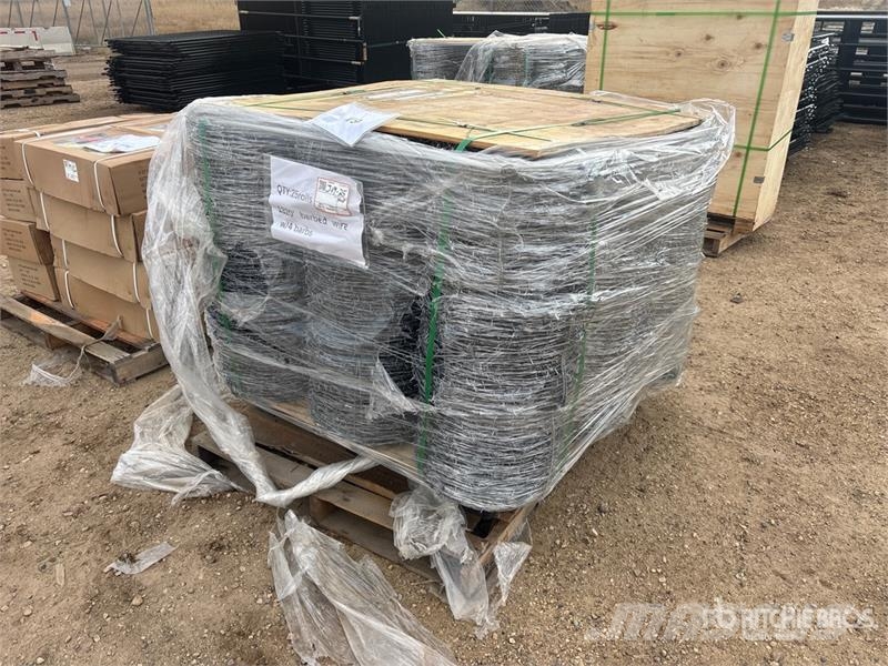  Quantity of (25)  BYT BW04 1320 Ft 4 Barbs Barbed  معدات البناء - غير ذلك