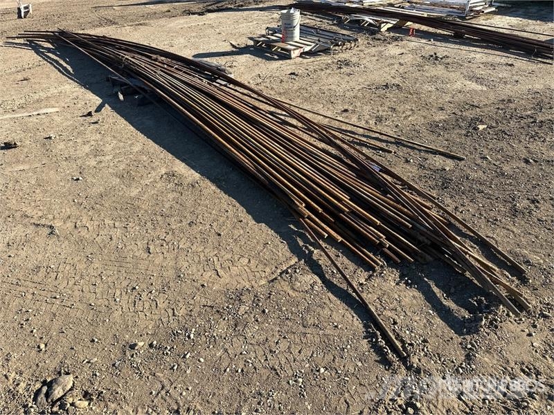 Quantity of 25 ft Lengths Ice Lug Stock Steel Andre komponenter