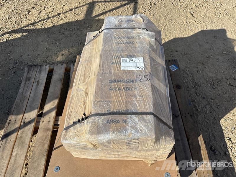 Quantity of (25) Sargent ASSA ABLOY Mortise Locks Muud osad