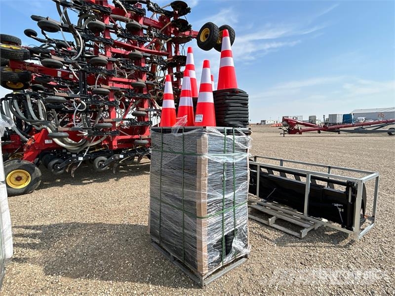 Quantity of (250) Suihe TC-250 Traffic Cones (Unu Putkenlaskijat