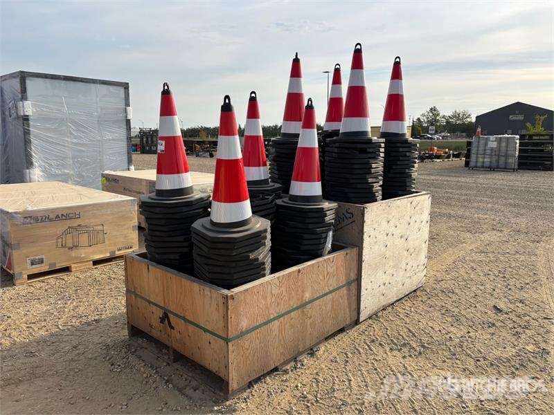 Quantity of (250) TSC Traffic Cones (Unused) Poseur de canalisation