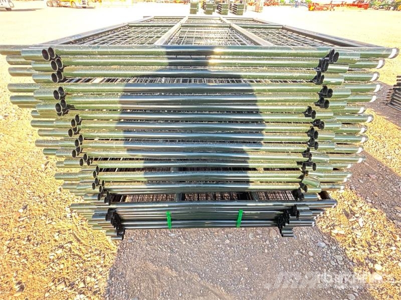  Quantity of (26)  BYT MSPP07 7 ft Mesh Sheep Lives ماكينات وملحقات مواش أخرى
