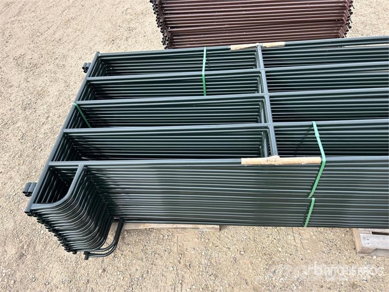 Quantity of (26) BYT RP96 9 ft 6 in x 5 ft Ranch Ostale mašine i oprema za stoku