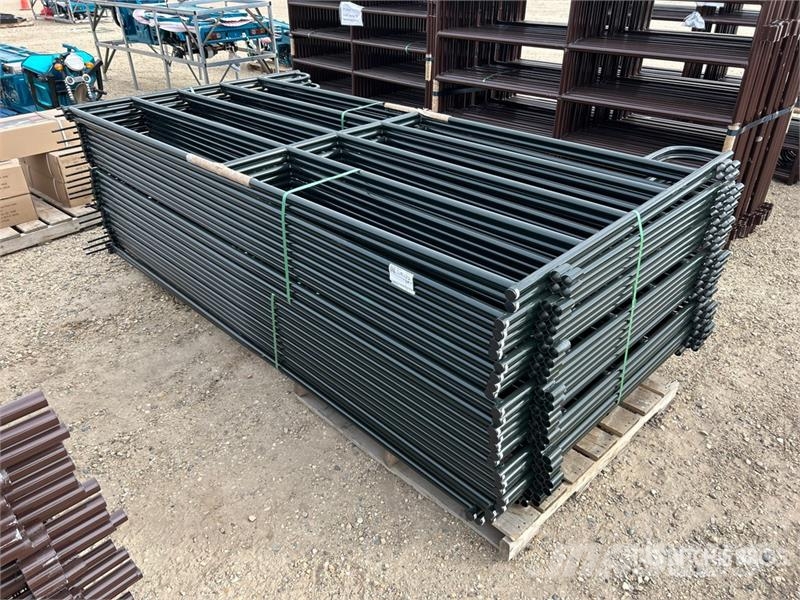 Quantity of (26) BYT RP96 9 ft 6 in x 5 ft Ranch Ostale mašine i oprema za stoku