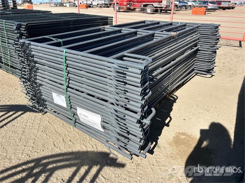 Quantity of (26) BYT RP96 9 ft 6 in x 5 ft Livest Other livestock machinery and accessories