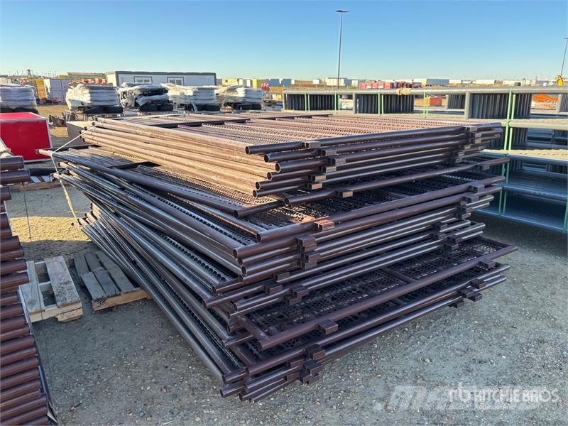Quantity of (27) BYT WBF012 12 ft Wind Fence (Unu Оборудование для животноводческих ферм