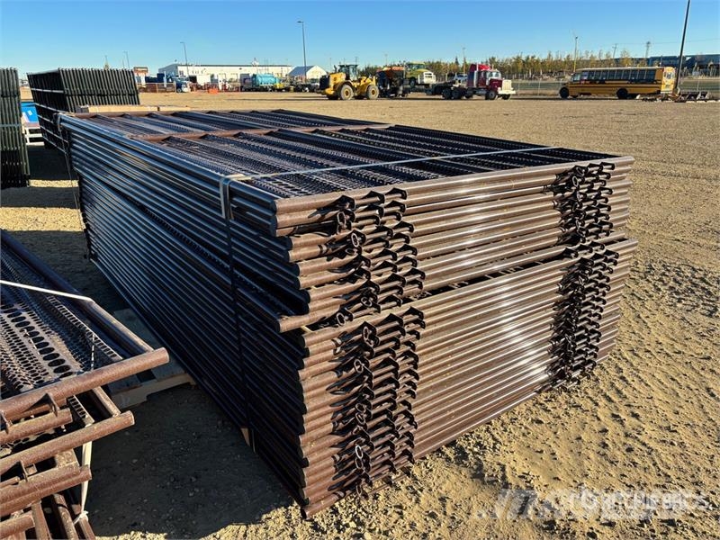 Quantity of (27) BYT WBF012 12 ft Wind Fence (Unu Оборудование для животноводческих ферм