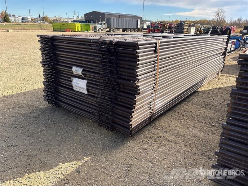 Quantity of (27) BYT WBF016 16 ft Wind Fence (Unu Оборудование для животноводческих ферм