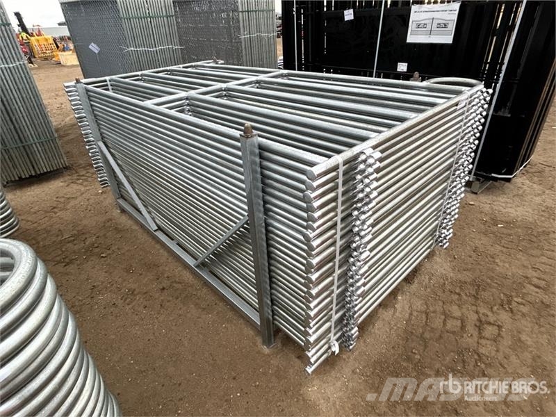  Quantity of (27)  GLCP1005 10 ft x 5 ft Livestock  Otros equipos y accesorios para ganadería