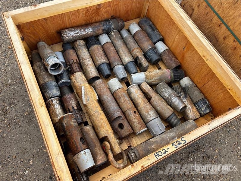  Quantity of (28) Cross Over Subs Öl- und Gasbohrgeräte