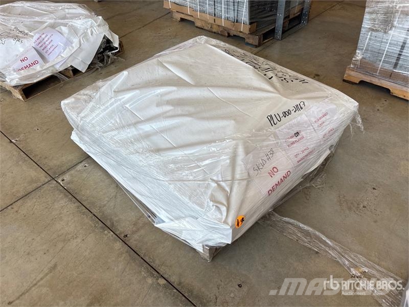  Quantity of (28) Elbow and Blind Flange Shiraz Mat Drugi deli