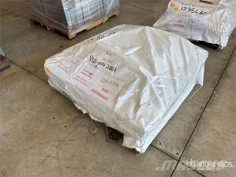  Quantity of (28) Elbow and Blind Flange Shiraz Mat Drugi deli
