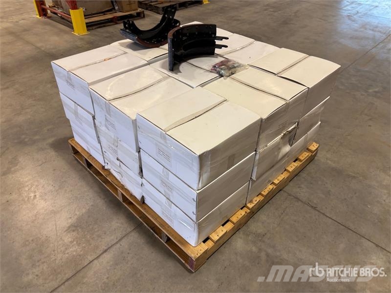 Quantity of (28) Proformax 4707 Brake Shoes Brake Muud osad