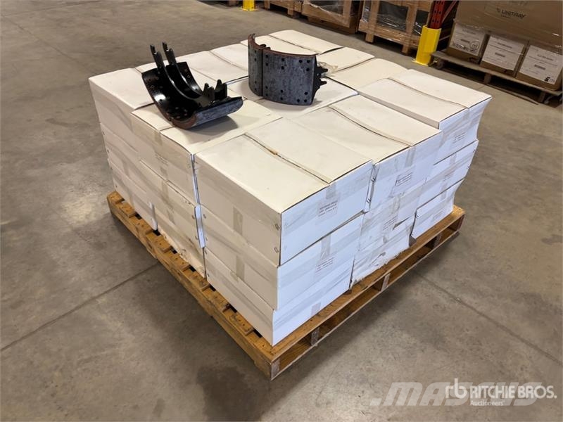 Quantity of (28) Proformax 4707 Brake Shoes Brake Muud osad