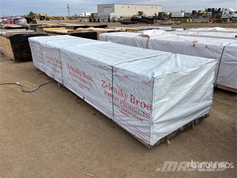 Quantity of (294) 2 x 4 x 16 ft Lumber Andre komponenter