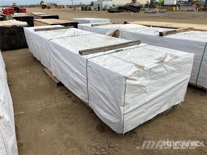 Quantity of (294) 2 x 4 x 16 ft #2 & BTR Lumber Andere Zubehörteile