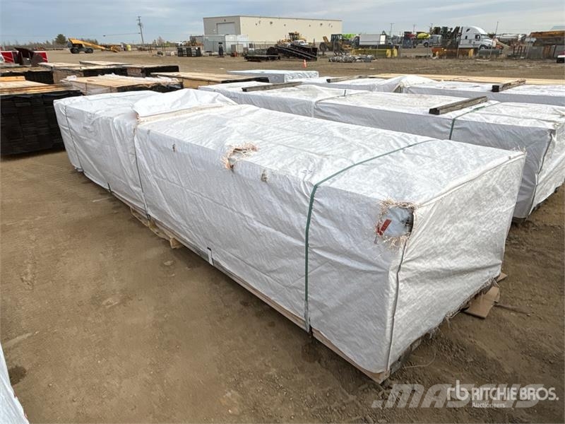 Quantity of (294) 2 x 4 x 16 ft #2 & BTR Lumber Andere Zubehörteile