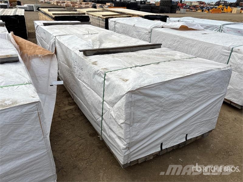 Quantity of (294) 2 x 4 x 16 ft #2 & BTR Lumber Andere Zubehörteile