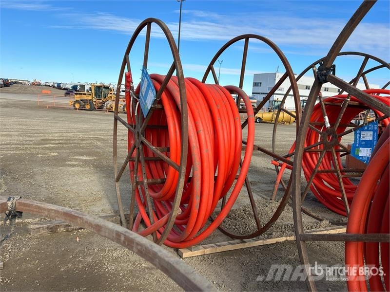 Quantity of 2in Dura-Line 2-inch Smooth-Wall HDPE Sonstige Baumaschinen