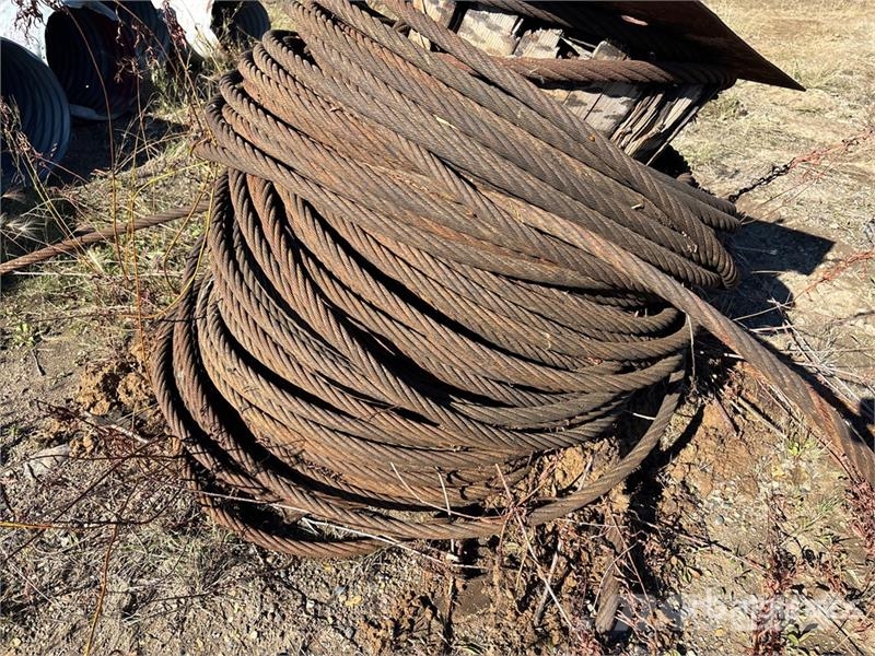  Quantity of (3) 1 1/8 in Cable Spool Būvniecība- Citi