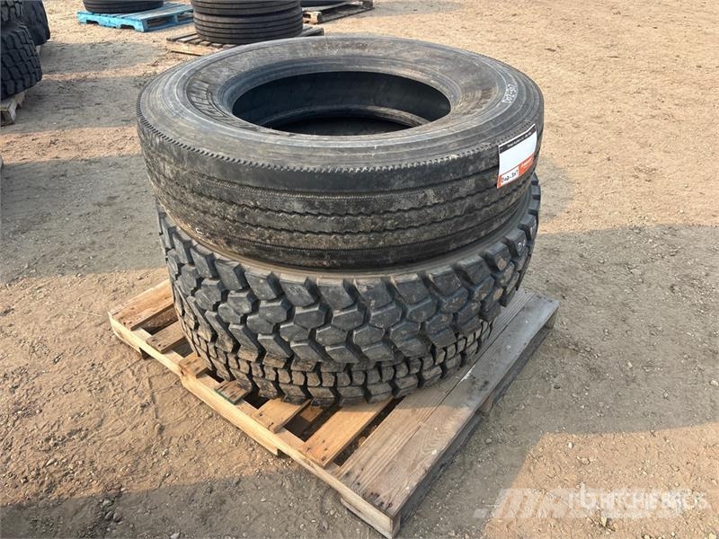  Quantity of (3) 11R24.5 Tires Tyres, wheels and rims