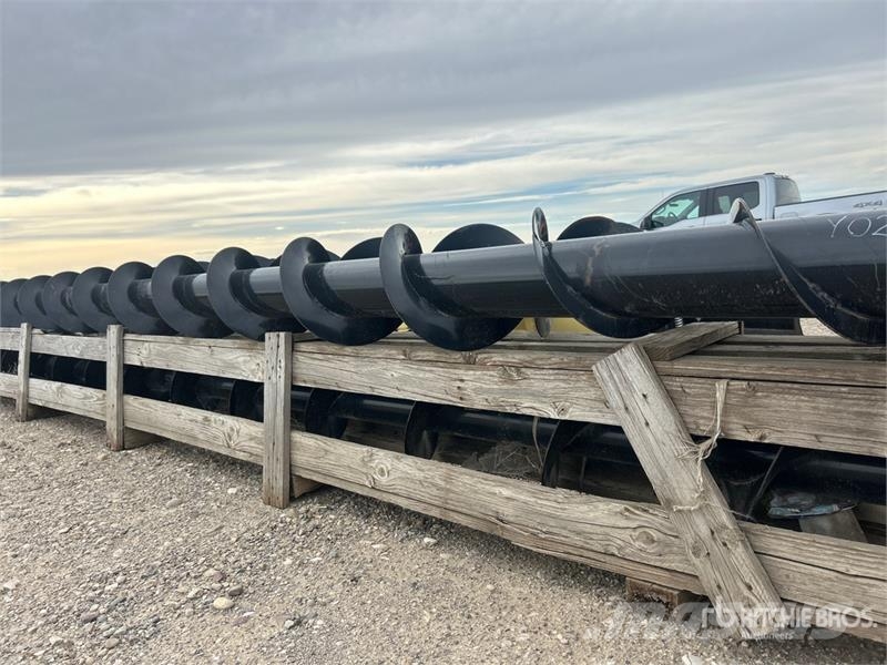 Quantity of 3 18 ft x 12 in Cross Auger Header Att Sonstige Landmaschinen