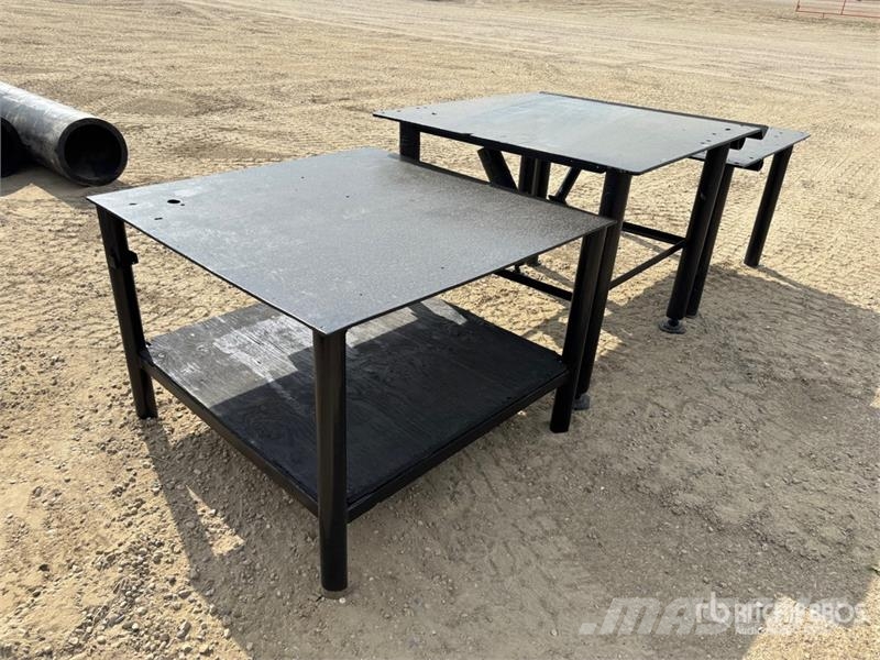 Quantity of (3) 4 ft x 4 ft x 3/4 in. Welding Tabl Drugi deli