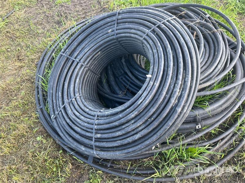 Quantity of 3/4 in - 2 in Utility Hose Компоненты строительной техники