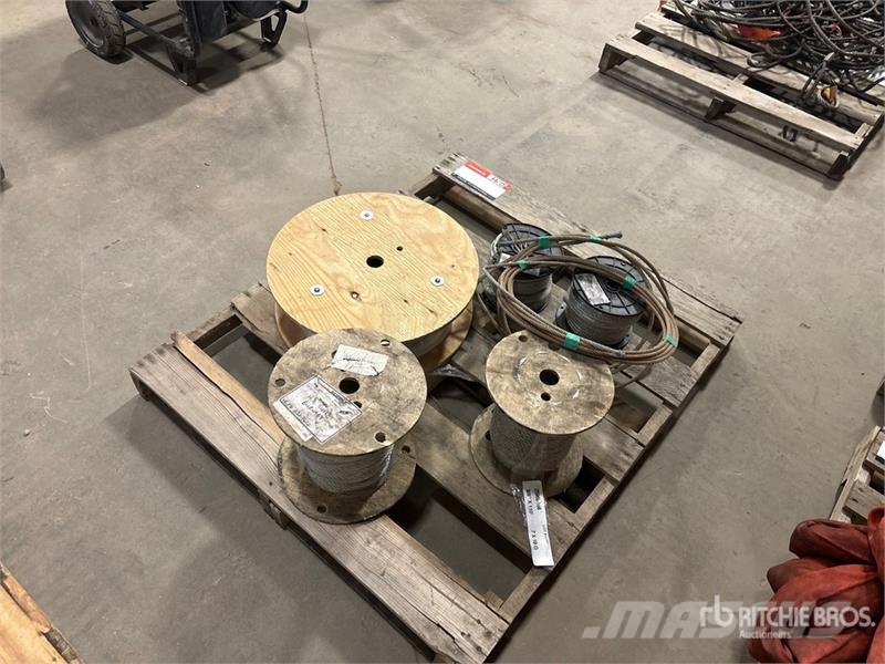 Quantity of 3/8 in Miscellaneous Steel Cable (Unus مكونات أخرى