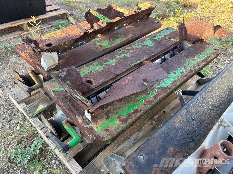  Quantity of (3) Air Tank Metering Housing - Fits J Andre komponenter