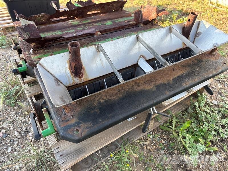  Quantity of (3) Air Tank Metering Housing - Fits J Andre komponenter