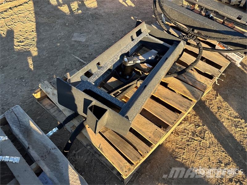 Quantity of (3) ARTEER PHA-2C-3 Skid Steer 3-Poin Andere Zubehörteile